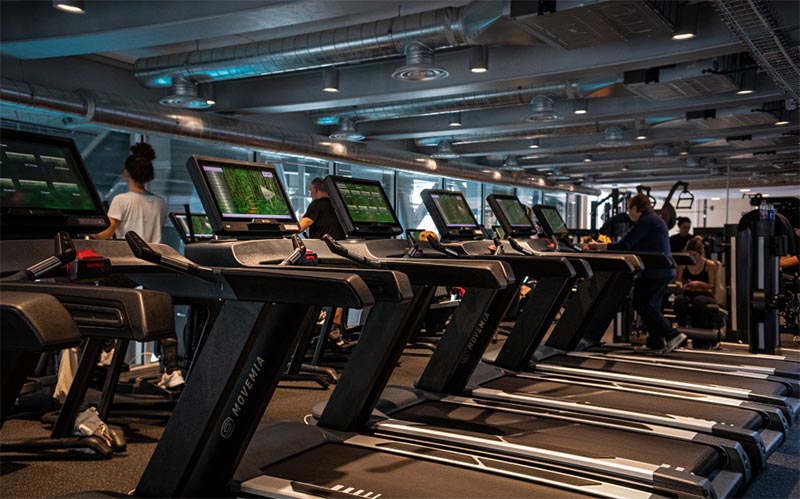 BH Fitness conçoit et fabrique des équipements de fitness cardio, biking et musculation