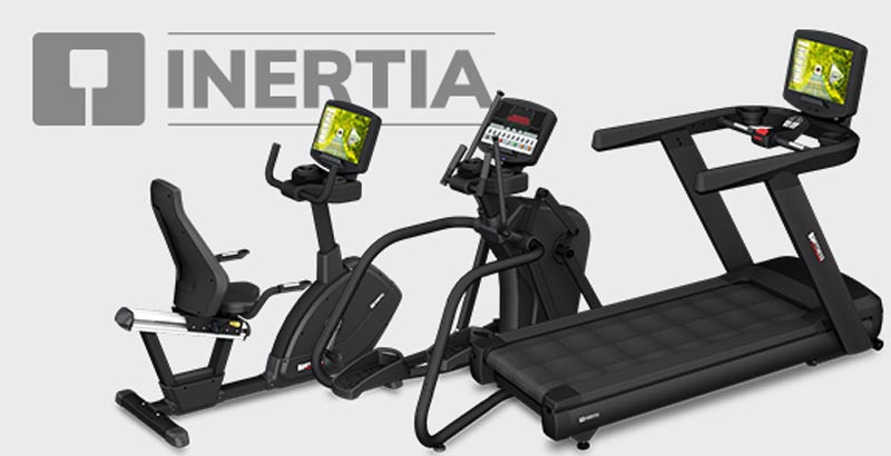 Photos de la gamme INERTIA complète de BH Fitness : tapis de course, vélos, steps, etc.