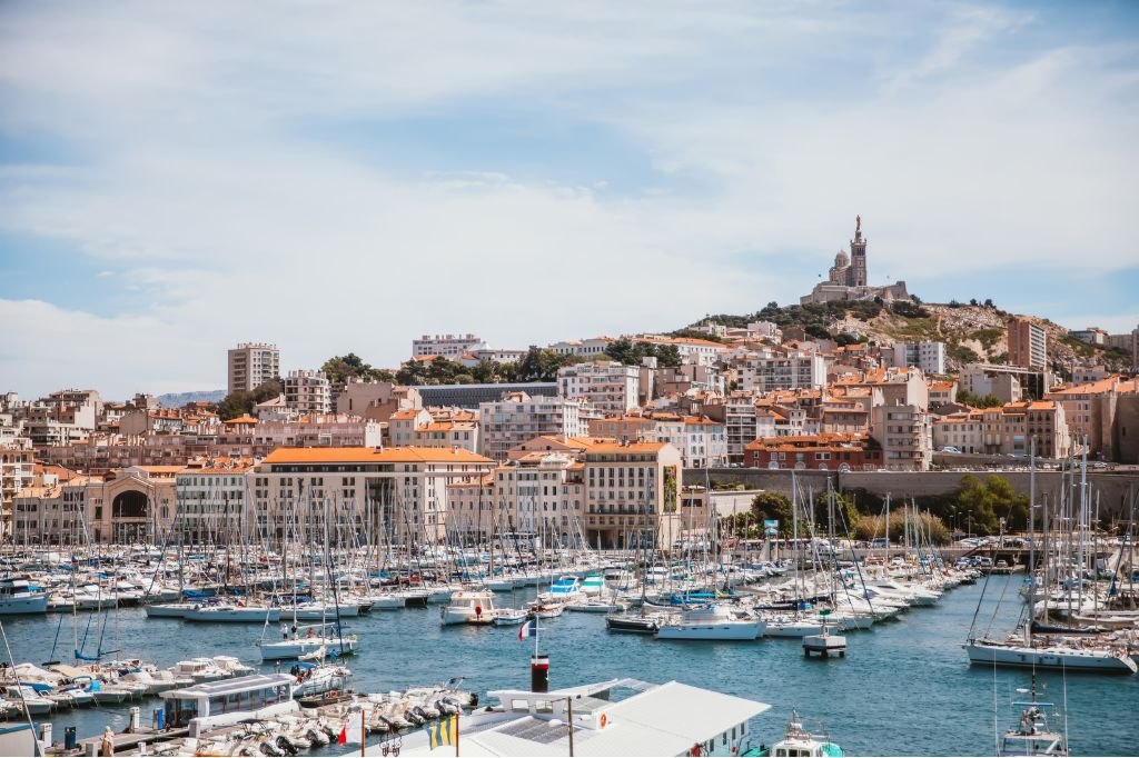 Le Vieux-Port de Marseille, ville où trouver les meilleures salles de sport
